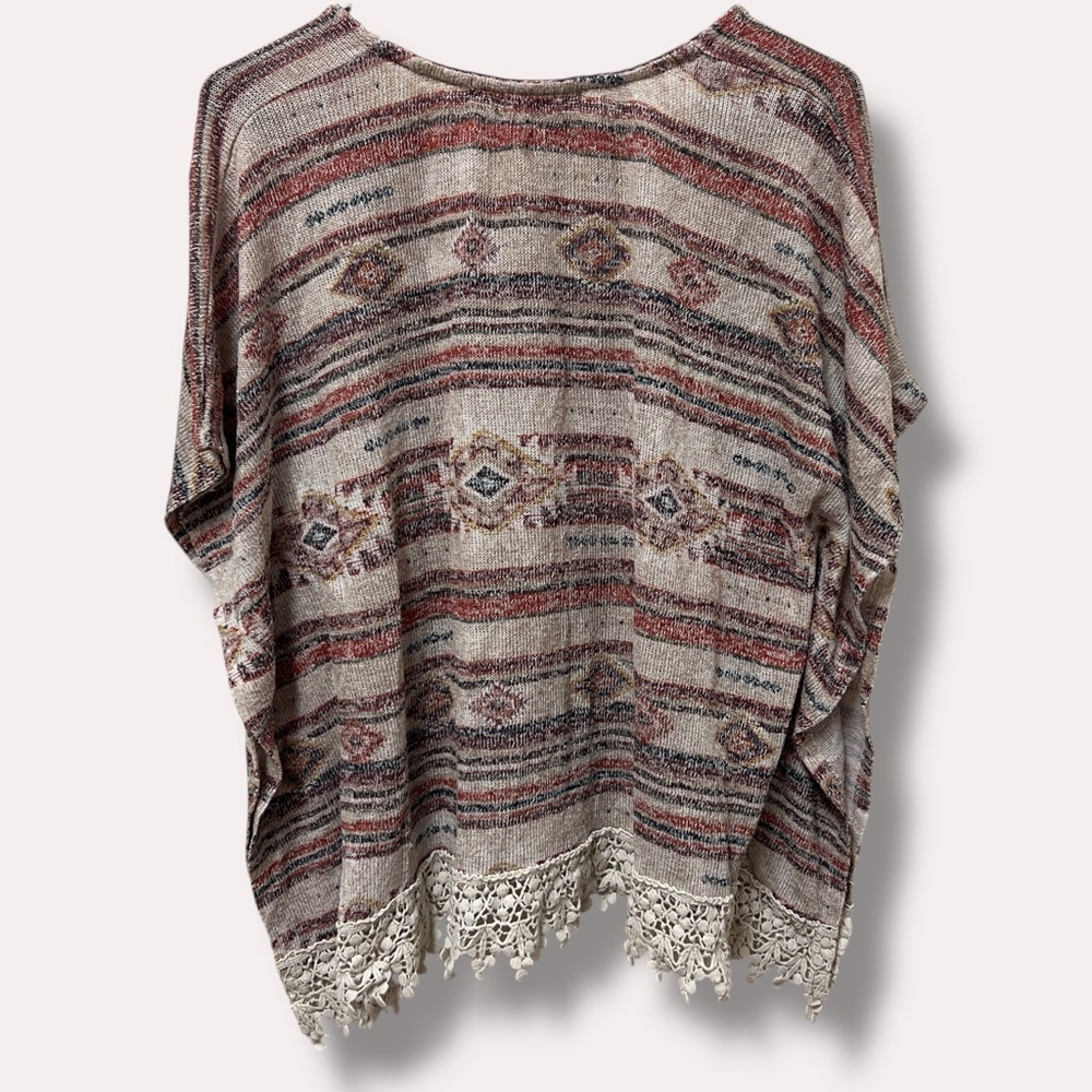 American Rag Aztec Poncho Top S/M Boho Crochet Lace Hem Oversized USA - Picture 10 of 12